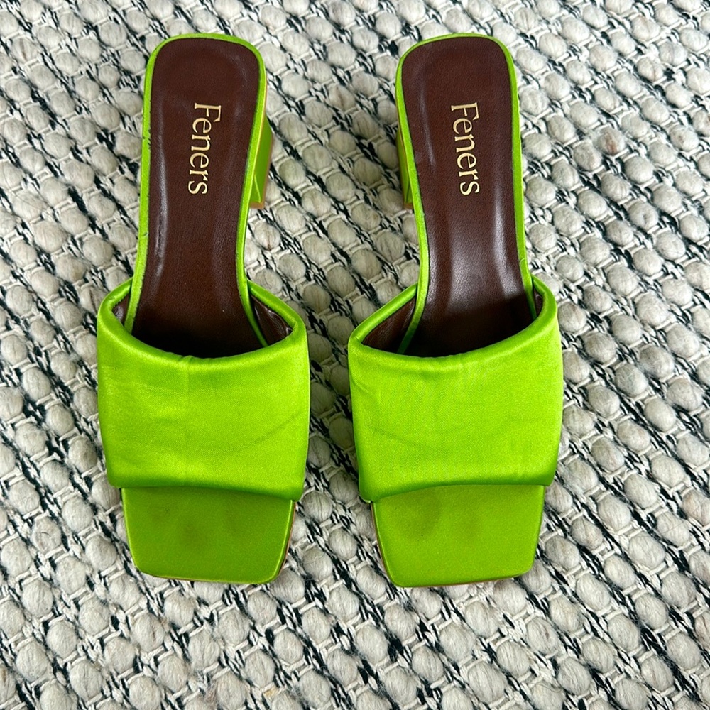 Feners olive green Satin mule - like new